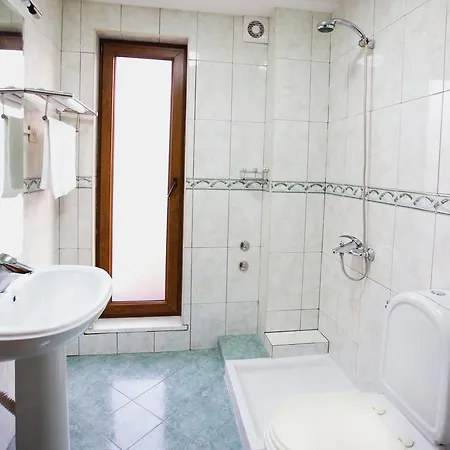 Orchidea Hotel Tirana Exterior photo